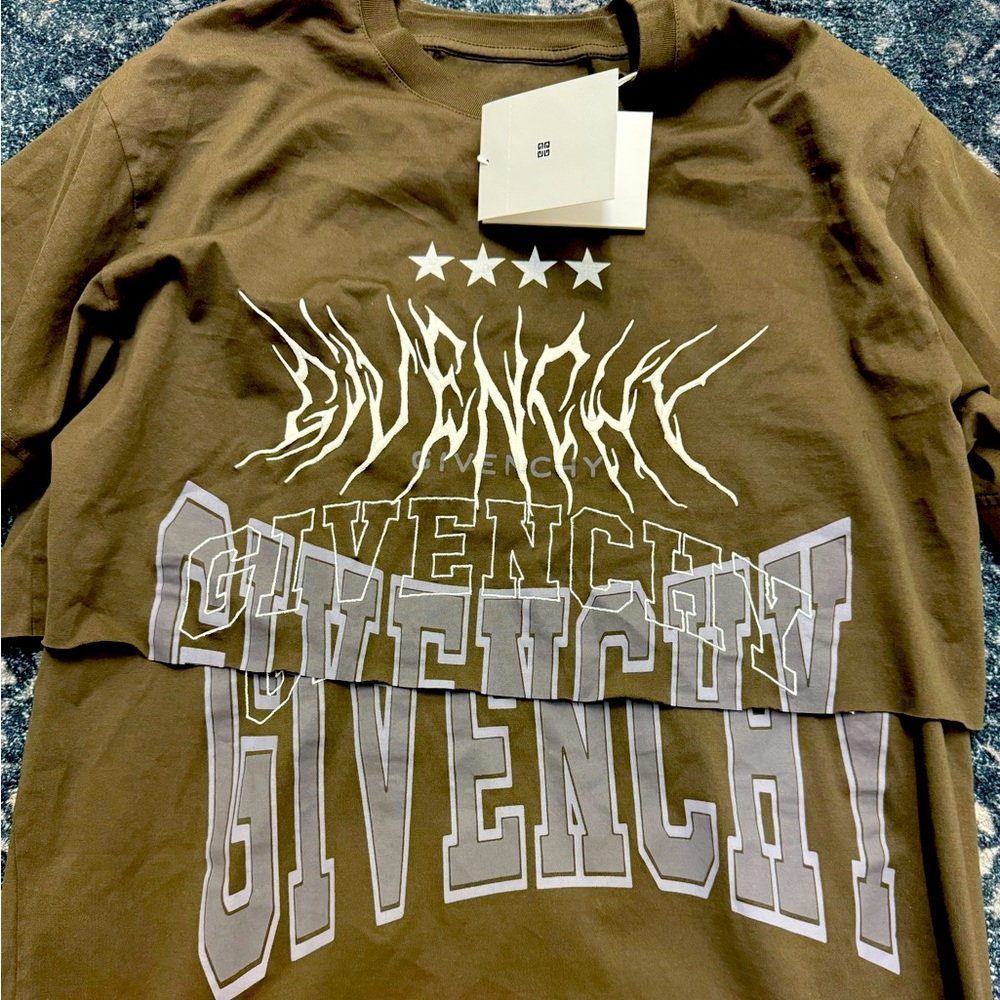 Givenchy
Men's Layered Logo T-Shirt